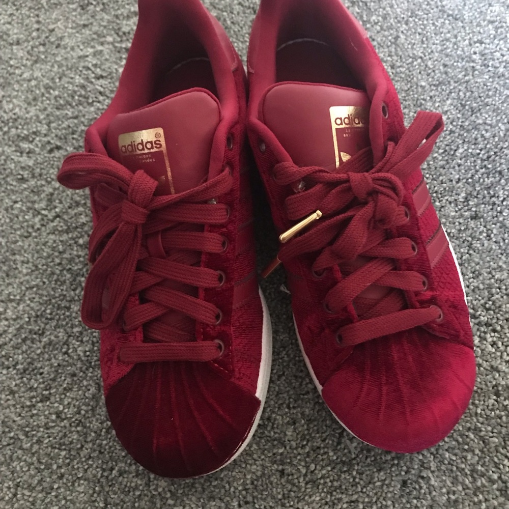 Adidas superstar